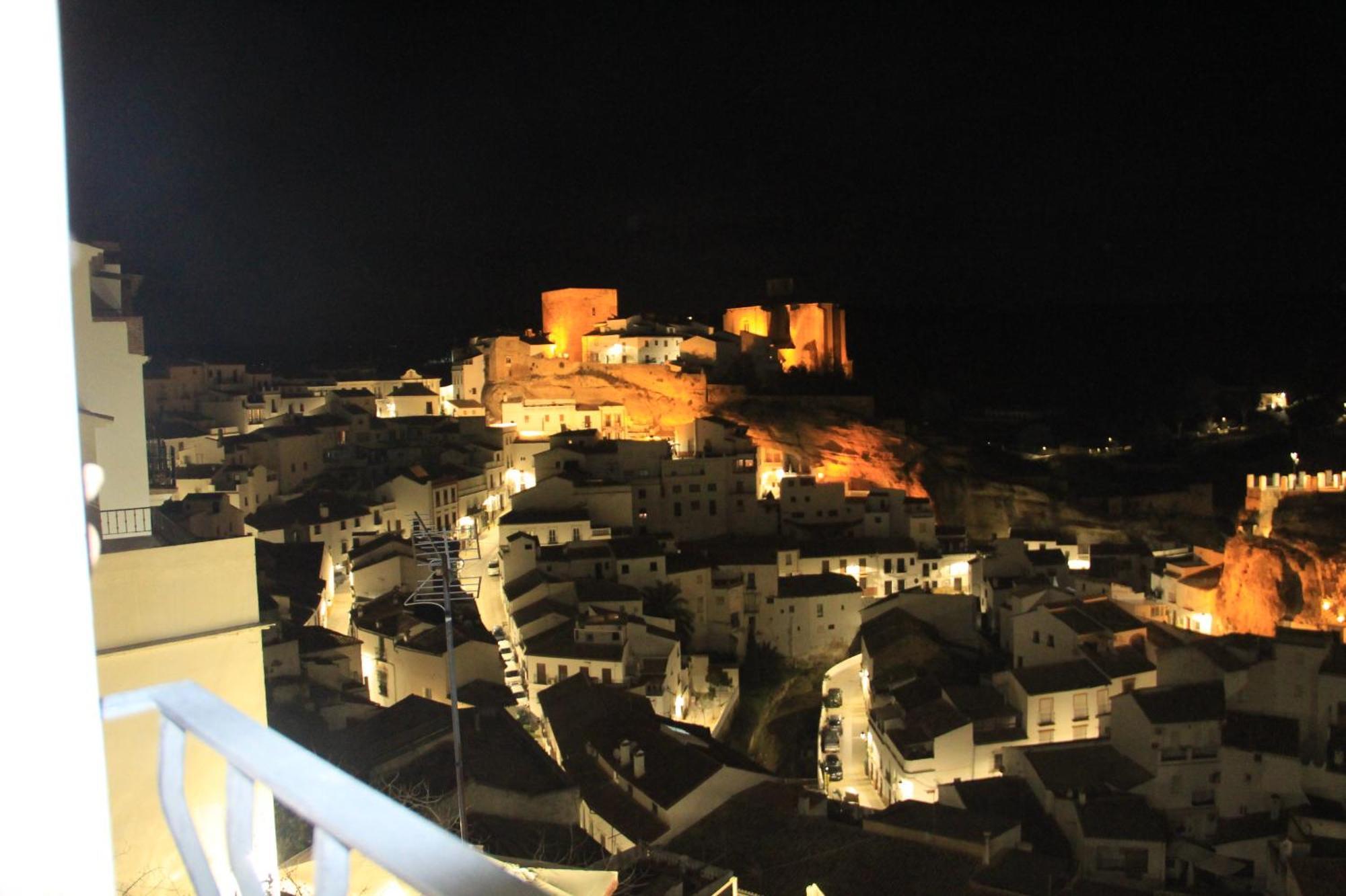 Appartamento Atico De La Miel Setenil De Las Bodegas Esterno foto